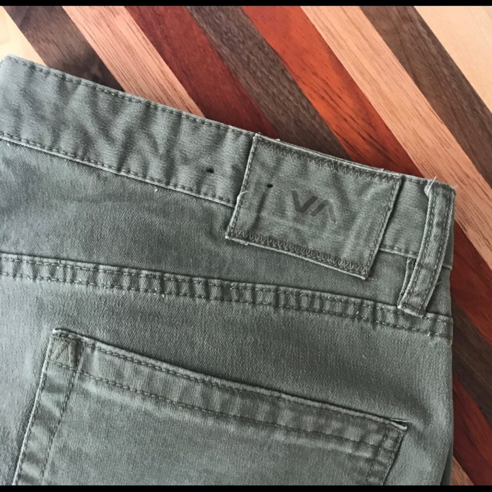 RVCA mens 38w, like new